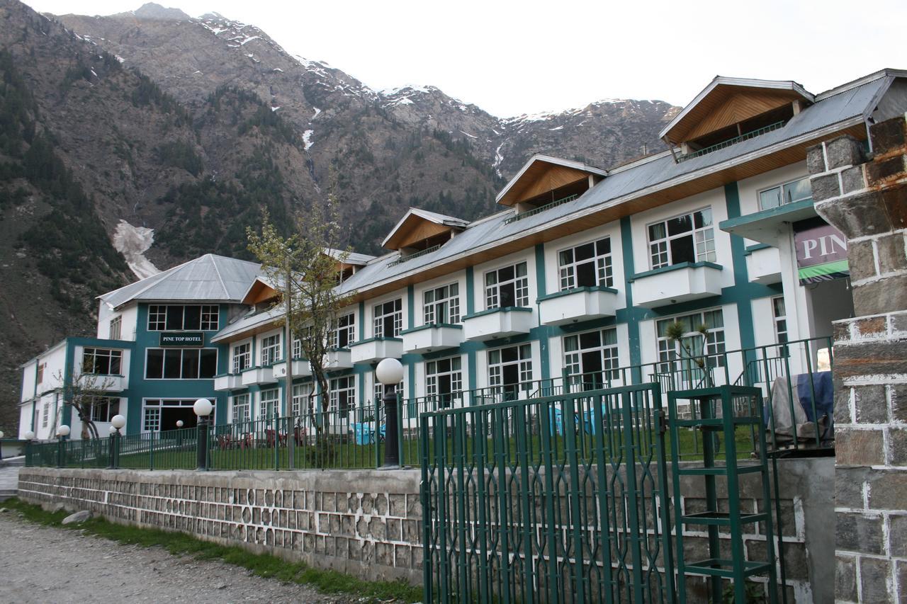 Pine Top Hotels Naran Bagian luar foto